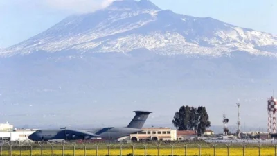 İtalya Savunma Bakanı Guido Crosetto’nun, ABD’nin Orta Doğu’ya sevk ettiği