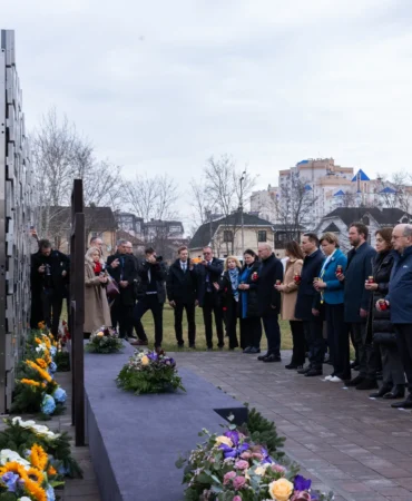 1774964616969HEuZpBQWwAA0HNm