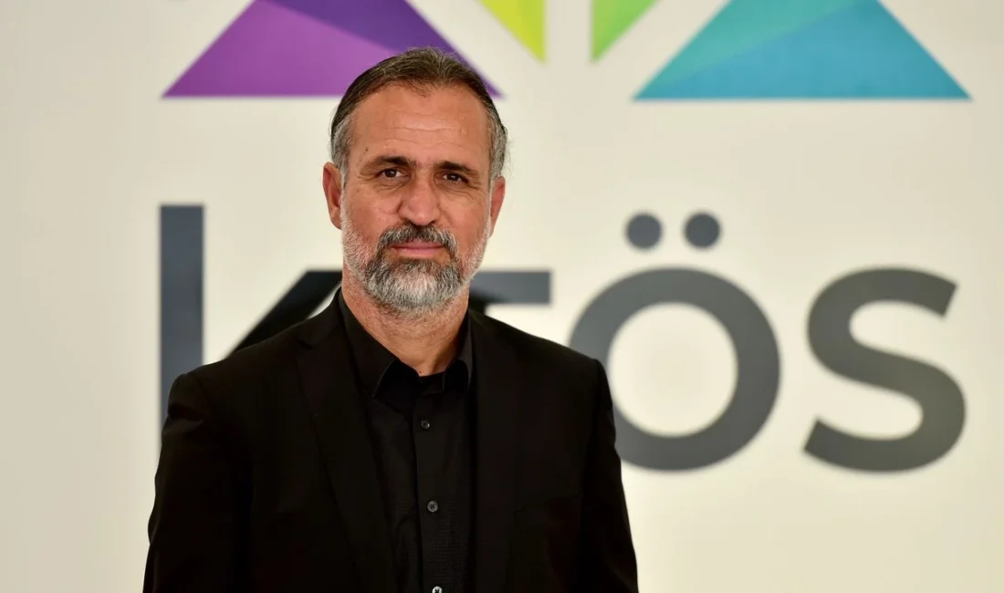 Baybora: Ek Mesaiye Ret, Grev Sürecek; Ticaret Odası Önünde Protesto ve Mahkemeye Başvuru Geliyor KTÖS Başkanı Mustafa Baybora, Meclis’in açılacağı ilk gün genel grev