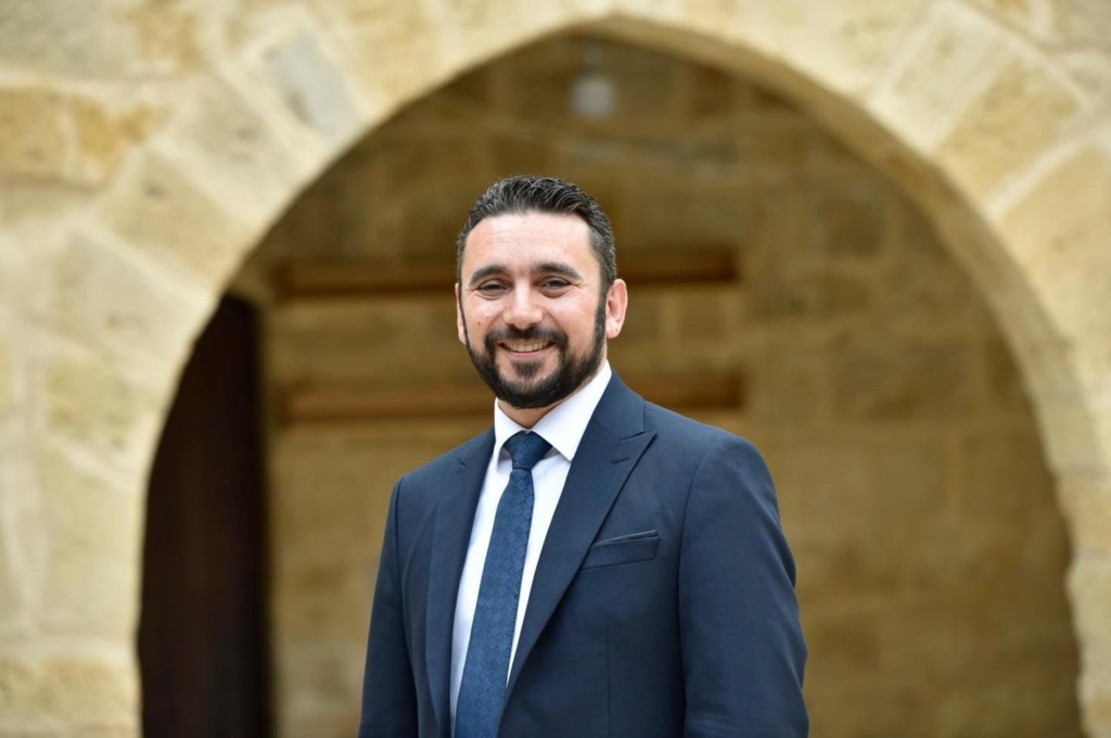 featured
