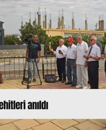 Kırmızı Sade Ekonomi Haber Manşeti Youtube Küçük Resmi - 2026-08-14T115117.144